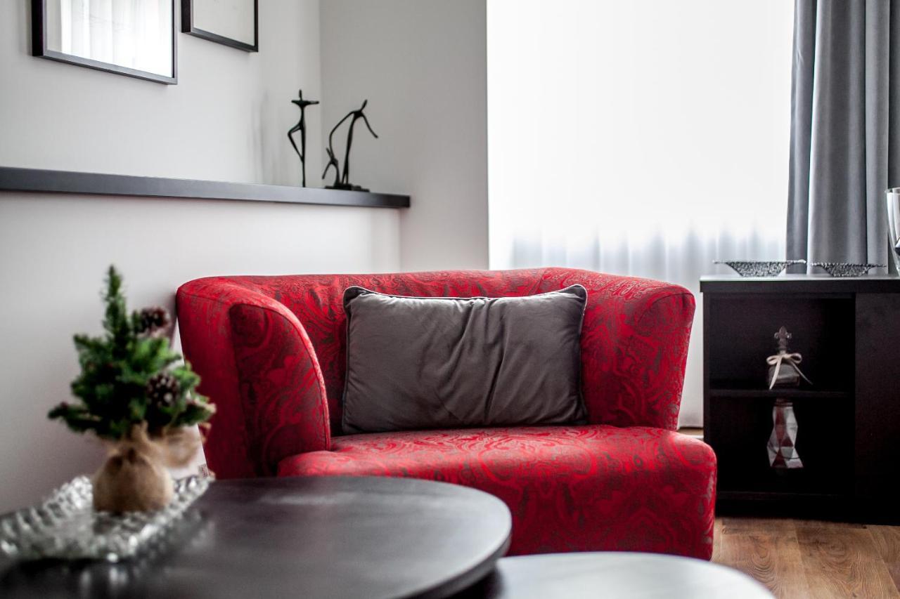 Flex Selfcheckins - Zagreb - Hostel - 8 Rooms - City Centre מראה חיצוני תמונה