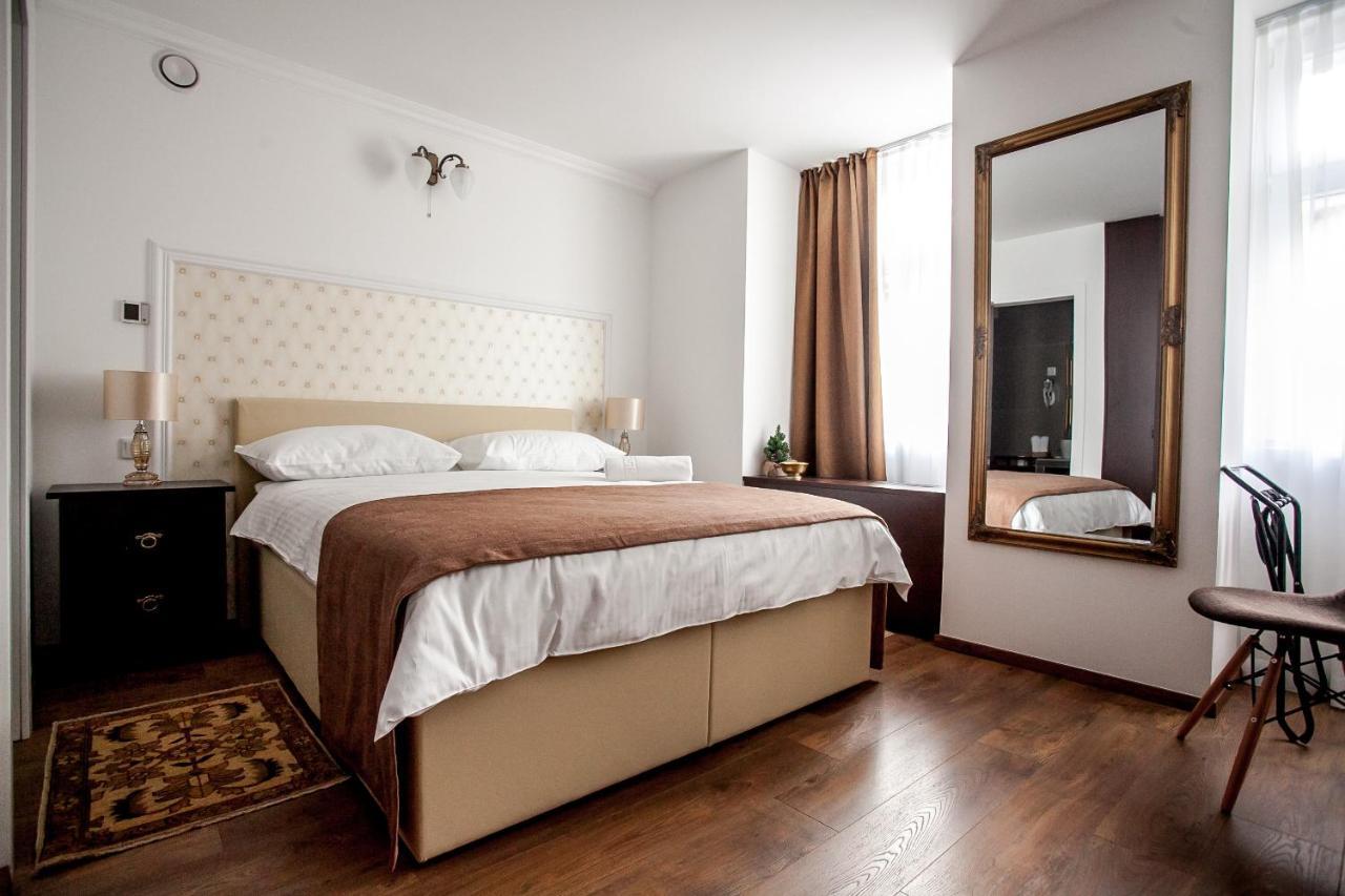Flex Selfcheckins - Zagreb - Hostel - 8 Rooms - City Centre מראה חיצוני תמונה