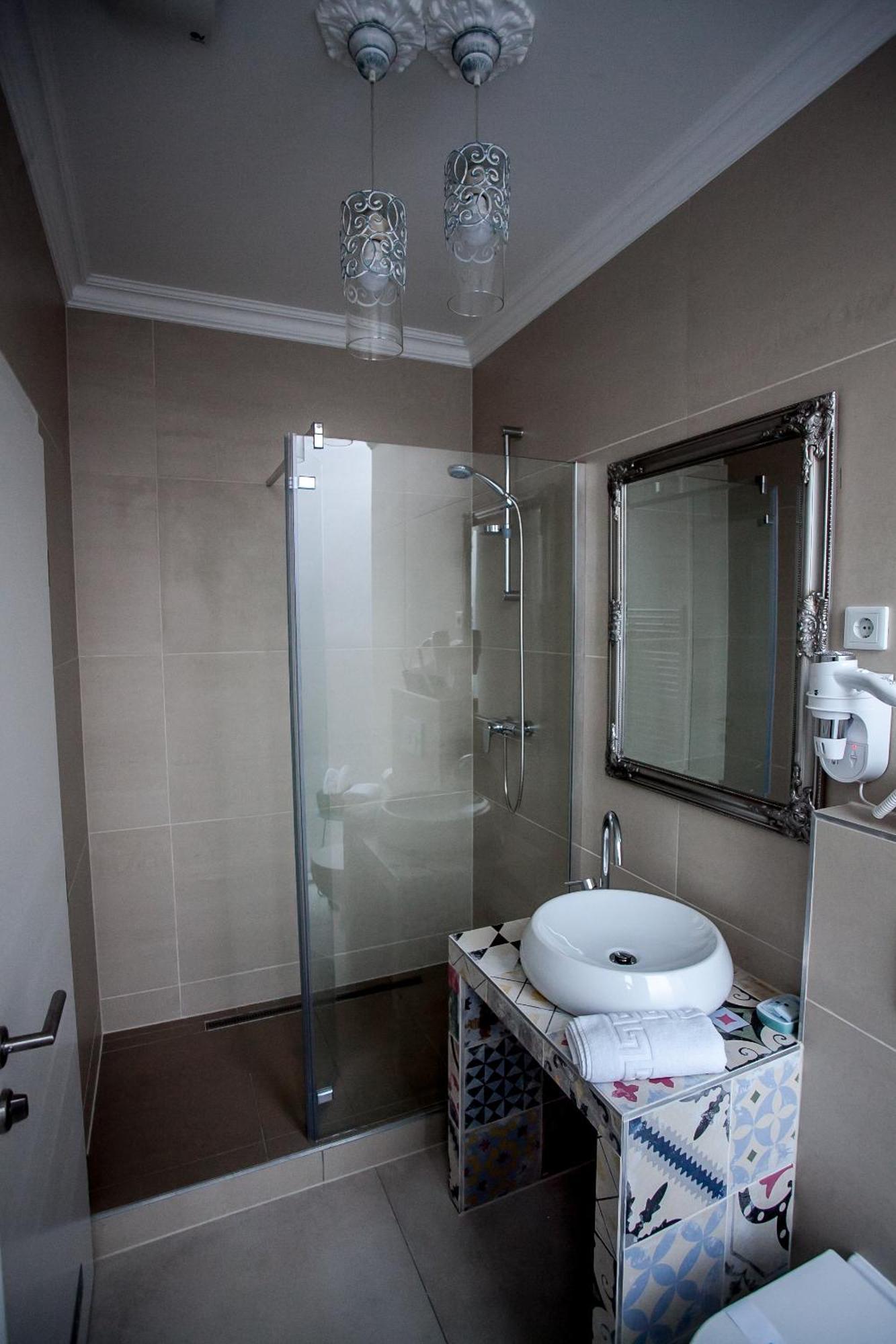Flex Selfcheckins - Zagreb - Hostel - 8 Rooms - City Centre מראה חיצוני תמונה
