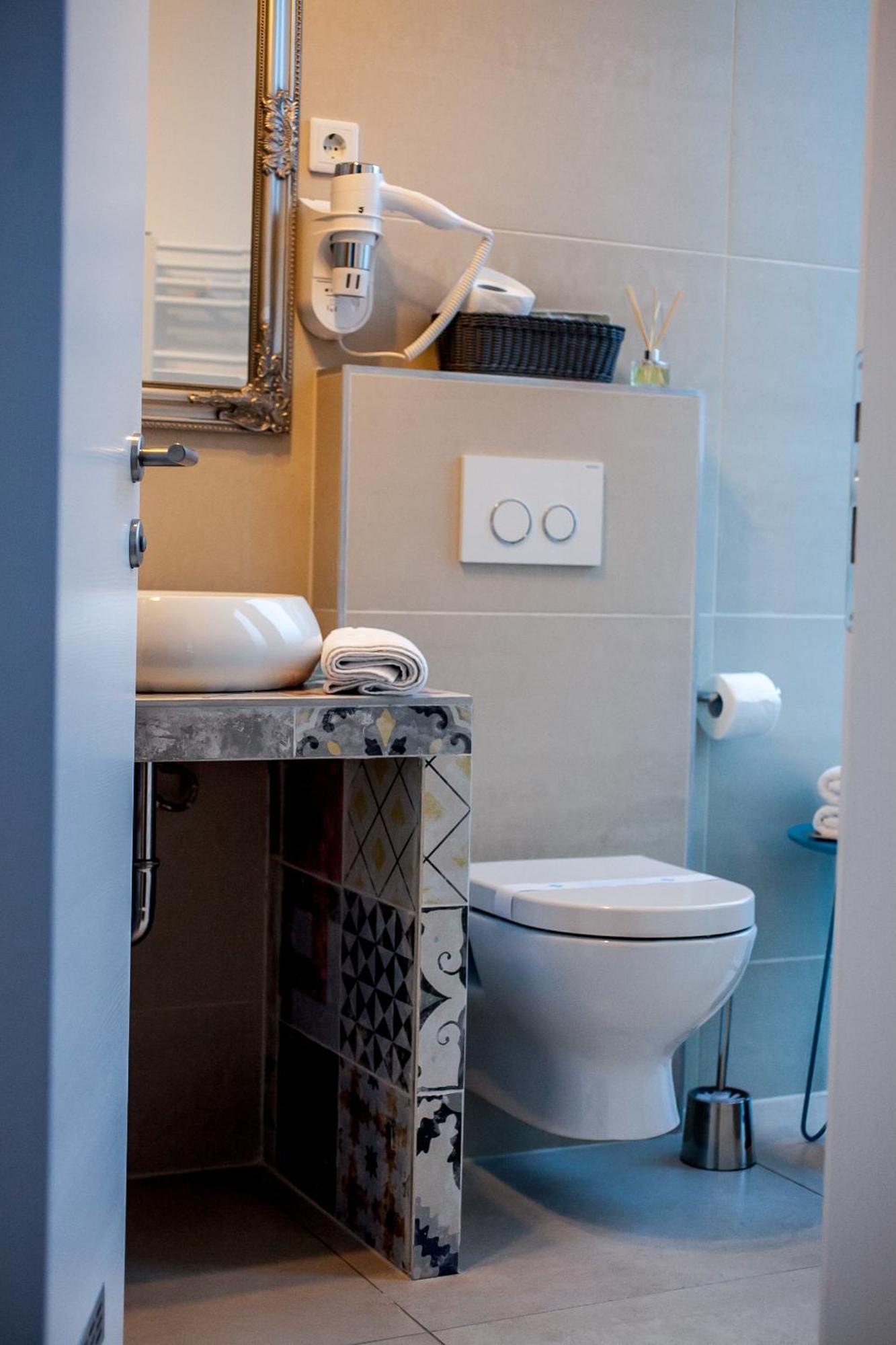 Flex Selfcheckins - Zagreb - Hostel - 8 Rooms - City Centre מראה חיצוני תמונה