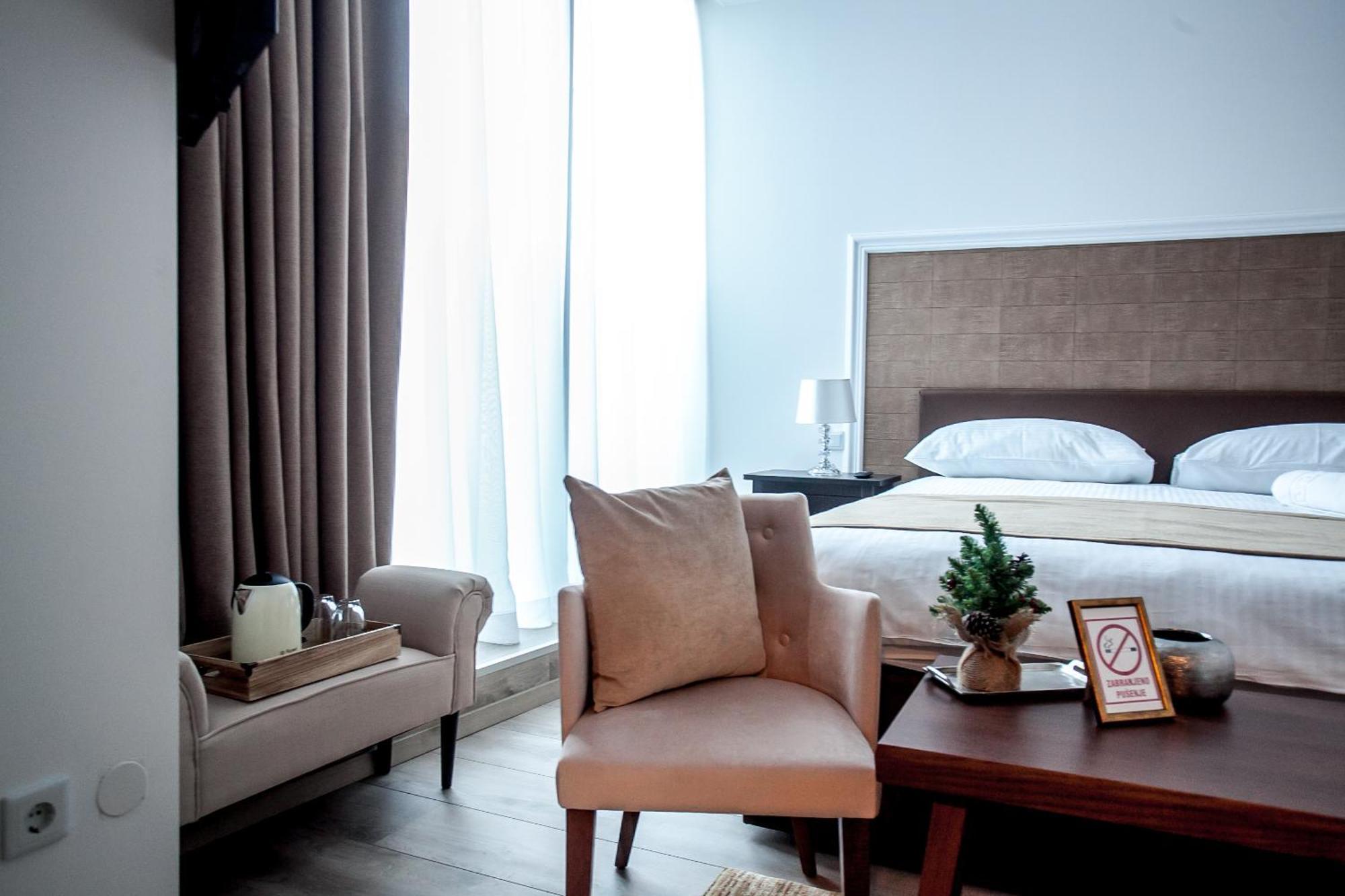 Flex Selfcheckins - Zagreb - Hostel - 8 Rooms - City Centre מראה חיצוני תמונה