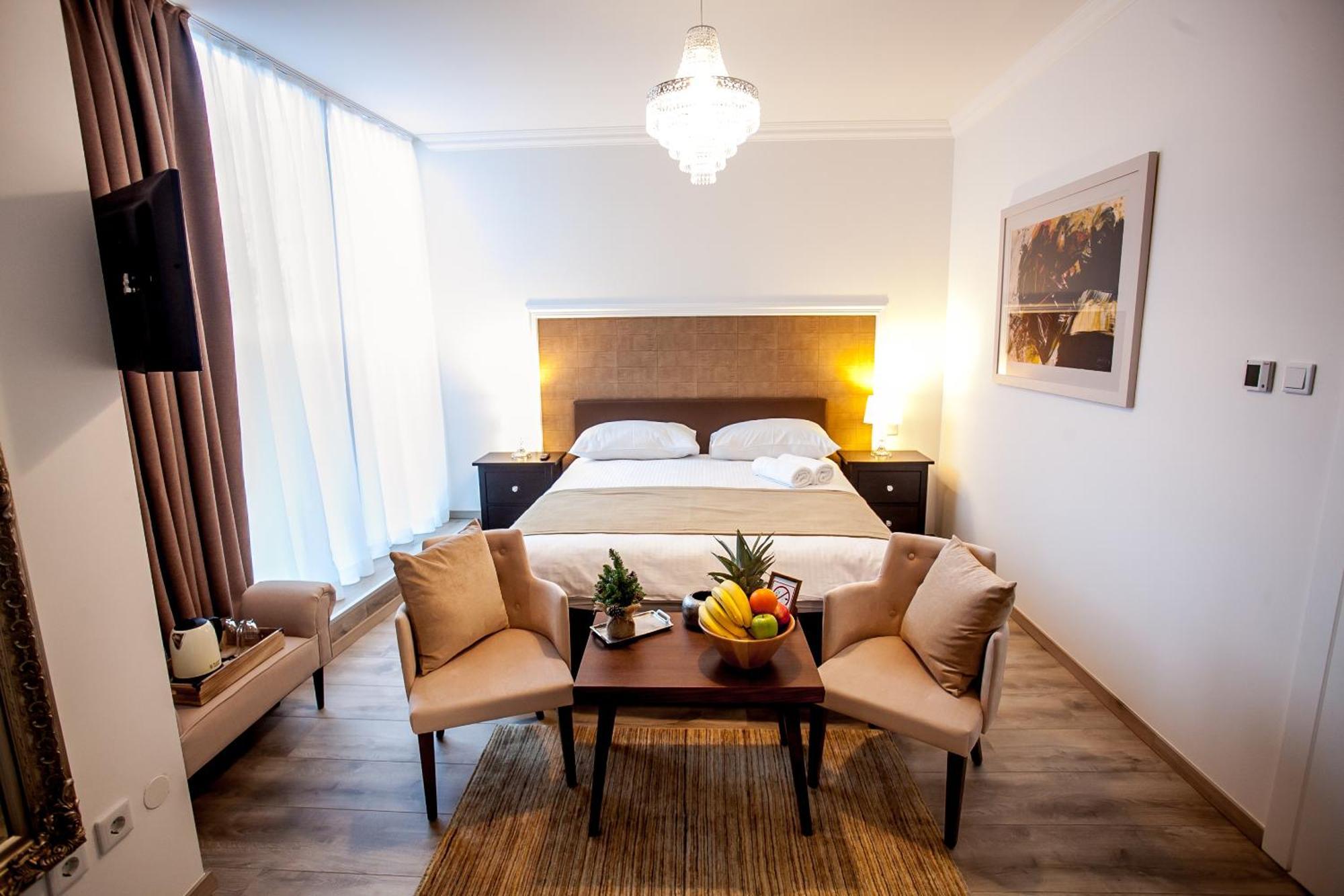 Flex Selfcheckins - Zagreb - Hostel - 8 Rooms - City Centre מראה חיצוני תמונה