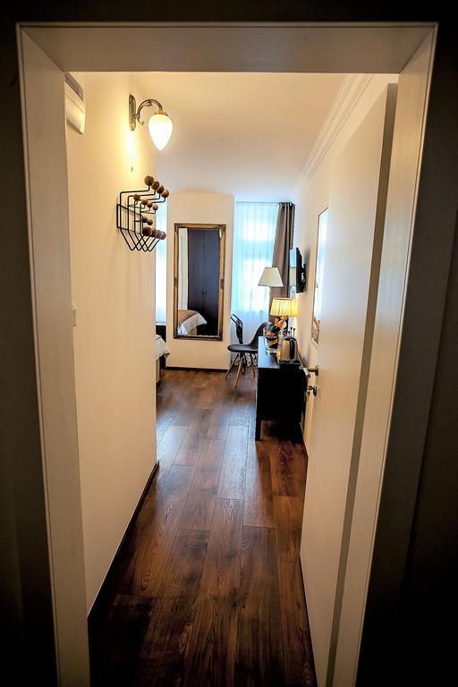 Flex Selfcheckins - Zagreb - Hostel - 8 Rooms - City Centre מראה חיצוני תמונה